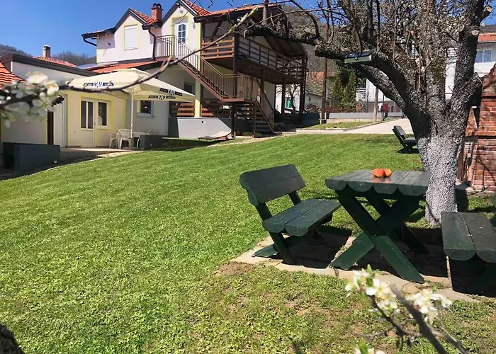 Zdravkovic Prolom Banja Lägenhet *