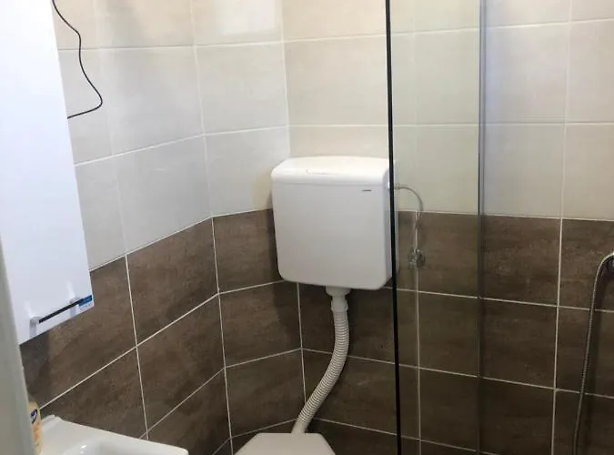 Zdravkovic Prolom Banja * Prolomska Banja